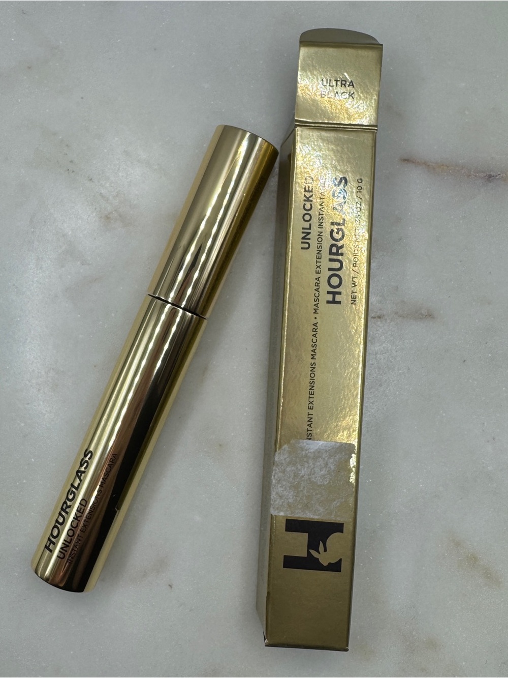Hourglass Unlocked Instant Extensions Mascara